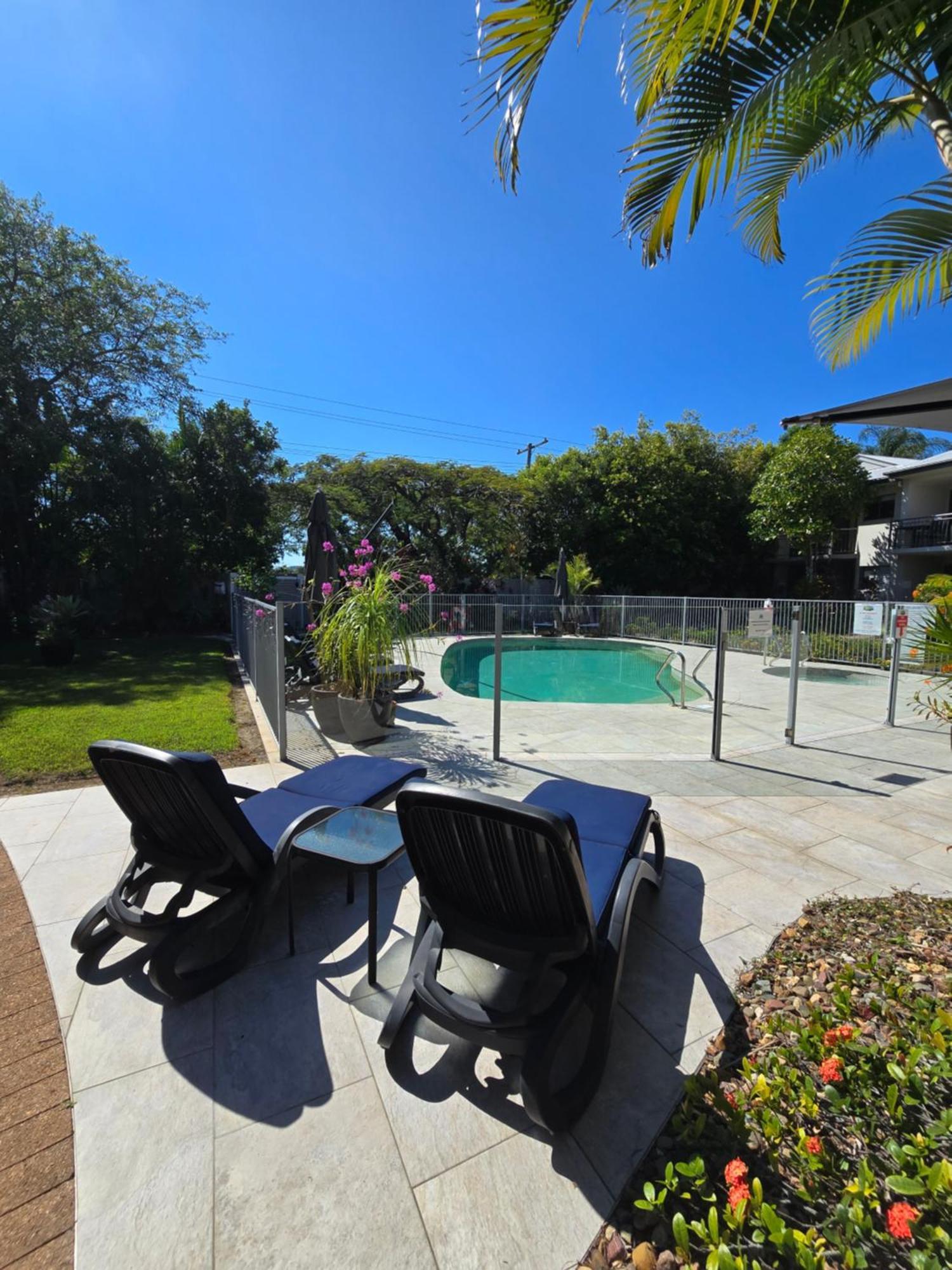 Noosa River Retreat Holiday Apartments Noosaville Exteriör bild